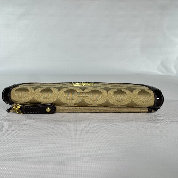 VINTAGE Coach Madison Op Art Checkbook Wallet | Khaki Brown Canvas Patent Leathe - Picture 12 of 14